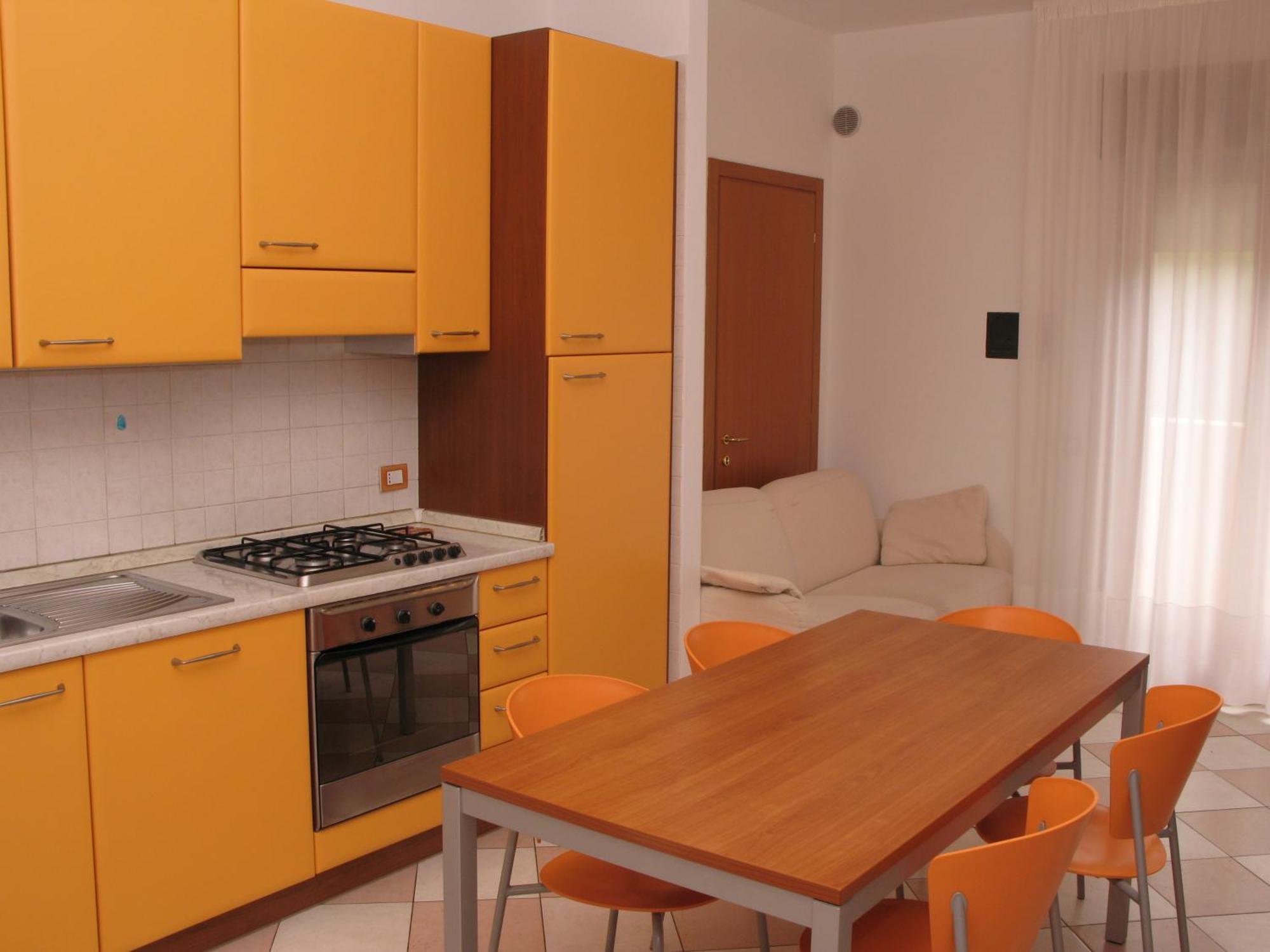 Family Apartments Residence Trieste Lido di Jesolo Eksteriør billede